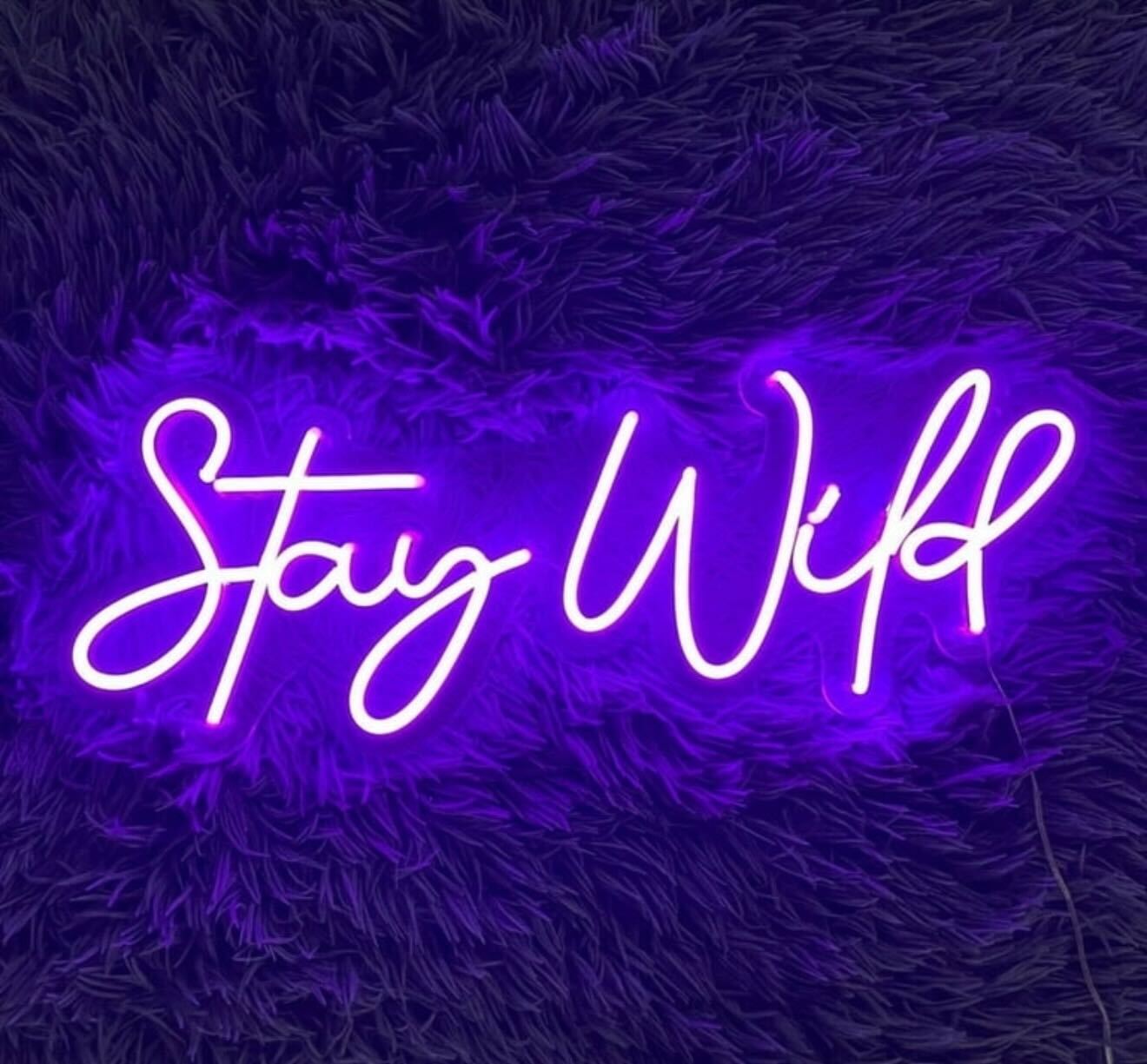 Trending Quotes / Room Labels